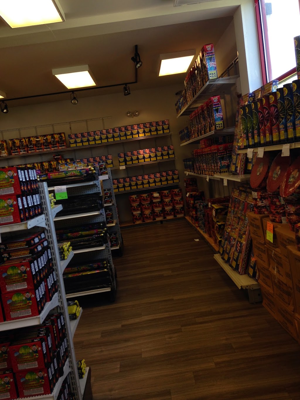 Fireworks Outlet | 2889 PA-611, Tannersville, PA 18372 | Phone: (570) 629-6000