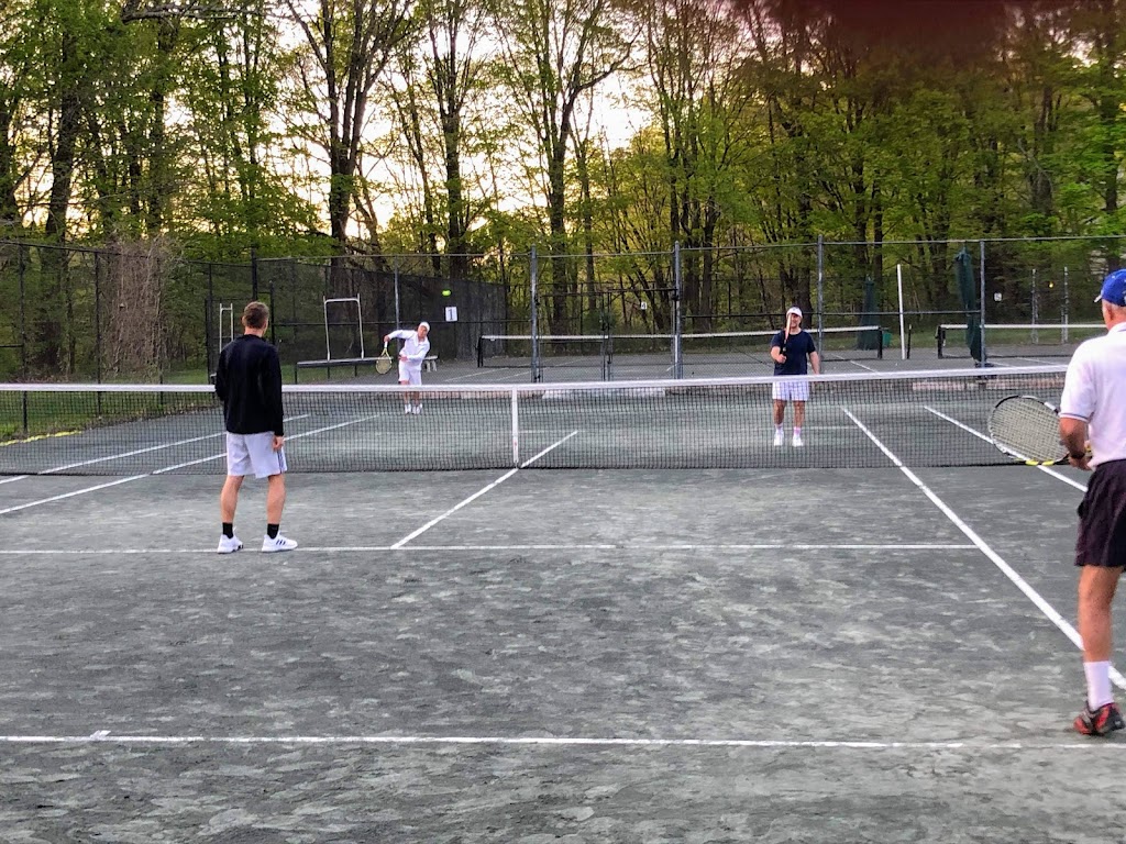 New Milford Tennis & Swim Club | 93 Aspetuck Ridge Rd, New Milford, CT 06776 | Phone: (860) 354-7876