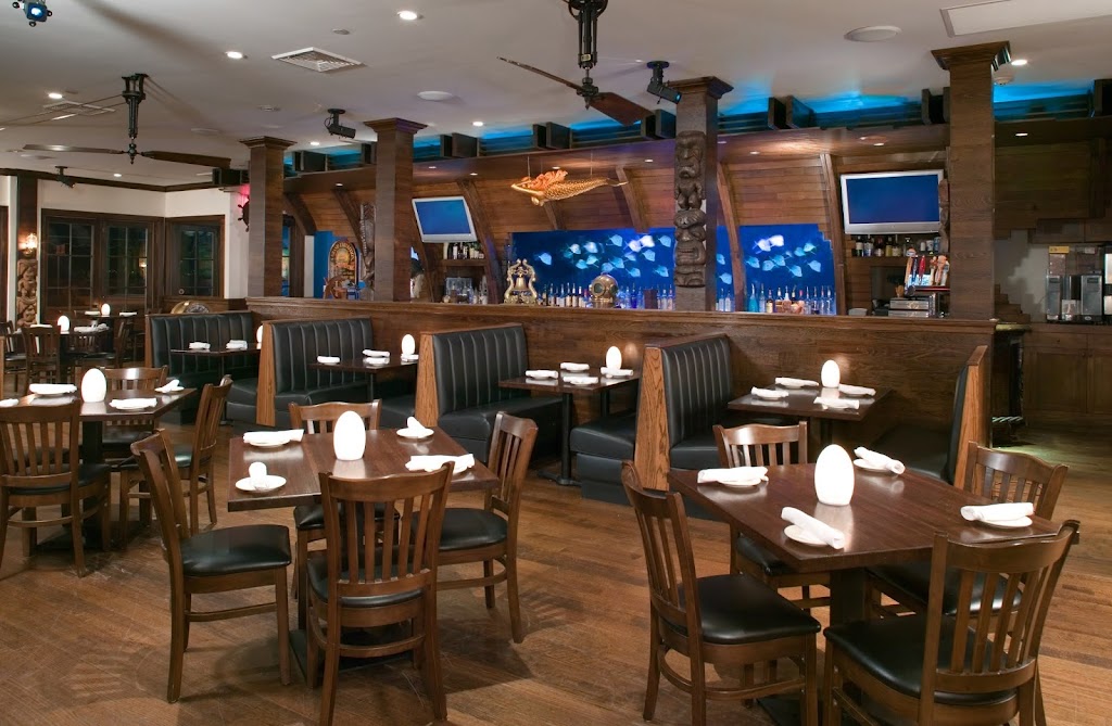 Shipwreck Tavern | 10 Bayville Ave, Bayville, NY 11709 | Phone: (516) 628-2628