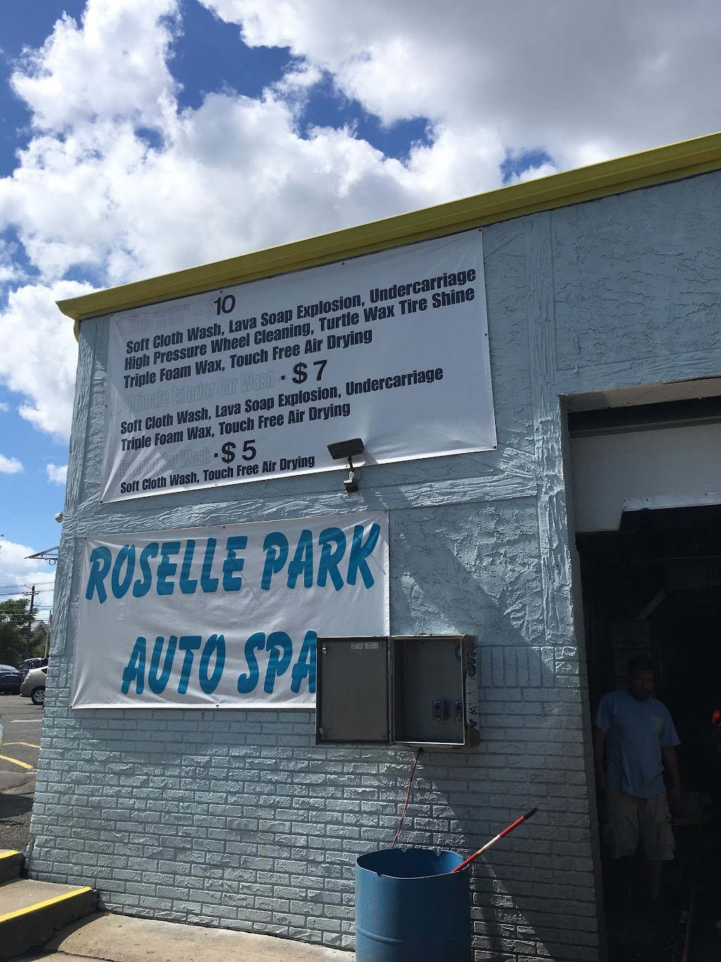 Roselle Park Auto Spa | 134 Westfield Ave W, Roselle Park, NJ 07204 | Phone: (908) 441-7350