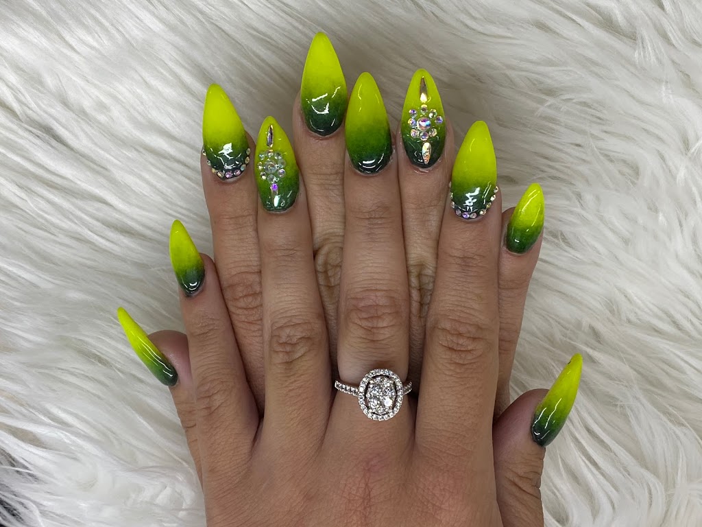 Healthy Nails | 44 S Main St, East Windsor, CT 06088 | Phone: (860) 623-0322