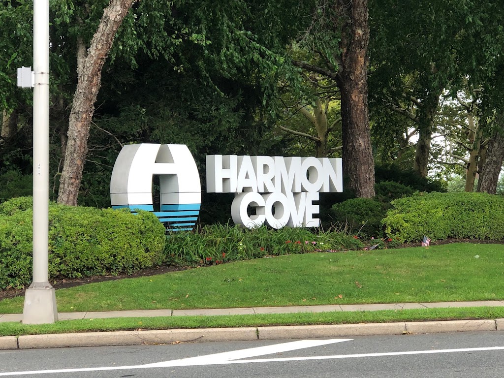 Harmon Cove Recreation Association | 1 Harmon Blvd, Secaucus, NJ 07094 | Phone: (201) 293-4991