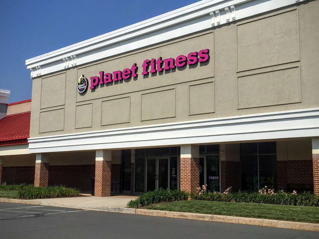 Planet Fitness | 10 Schalks Crossing Rd, Plainsboro Township, NJ 08536 | Phone: (609) 385-2555