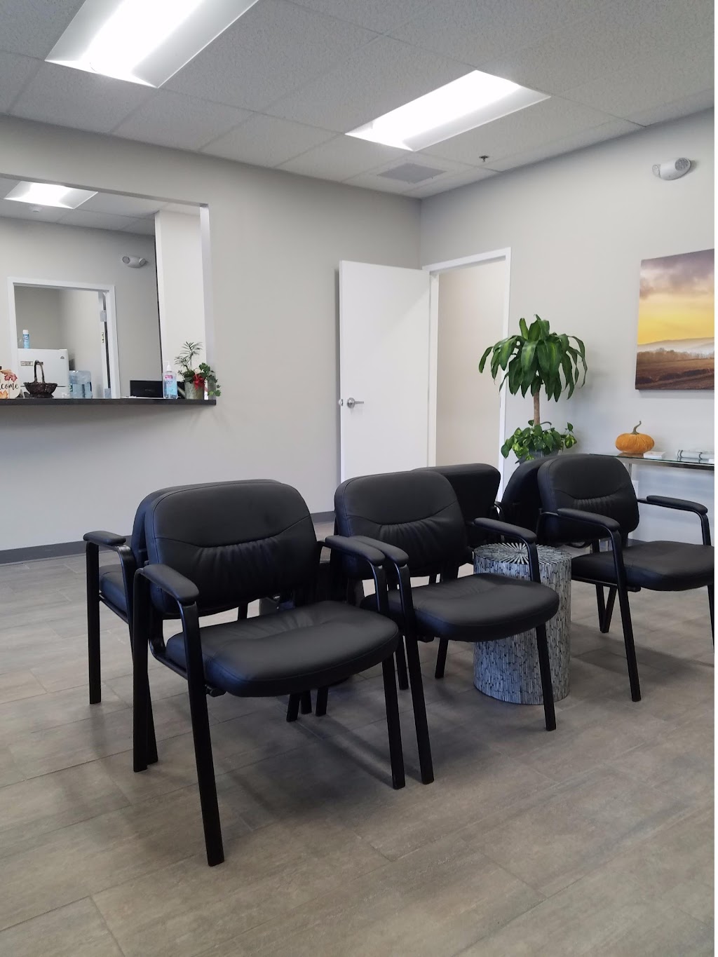 Bloomfield Urgent Care LLC | 16 Mountain Ave, Bloomfield, CT 06002 | Phone: (860) 216-1205