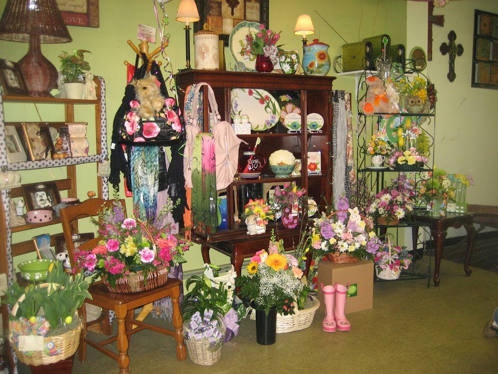 Beckmans Florist | 364 Larkfield Rd, East Northport, NY 11731 | Phone: (631) 368-8610