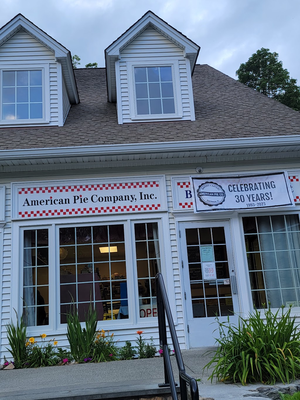 American Pie Company | 29 Route 37 Center, Sherman, CT 06784 | Phone: (860) 350-0662