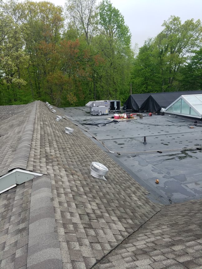 Norwalk Roofing | 273 Fillow St, Norwalk, CT 06850 | Phone: (203) 855-5700