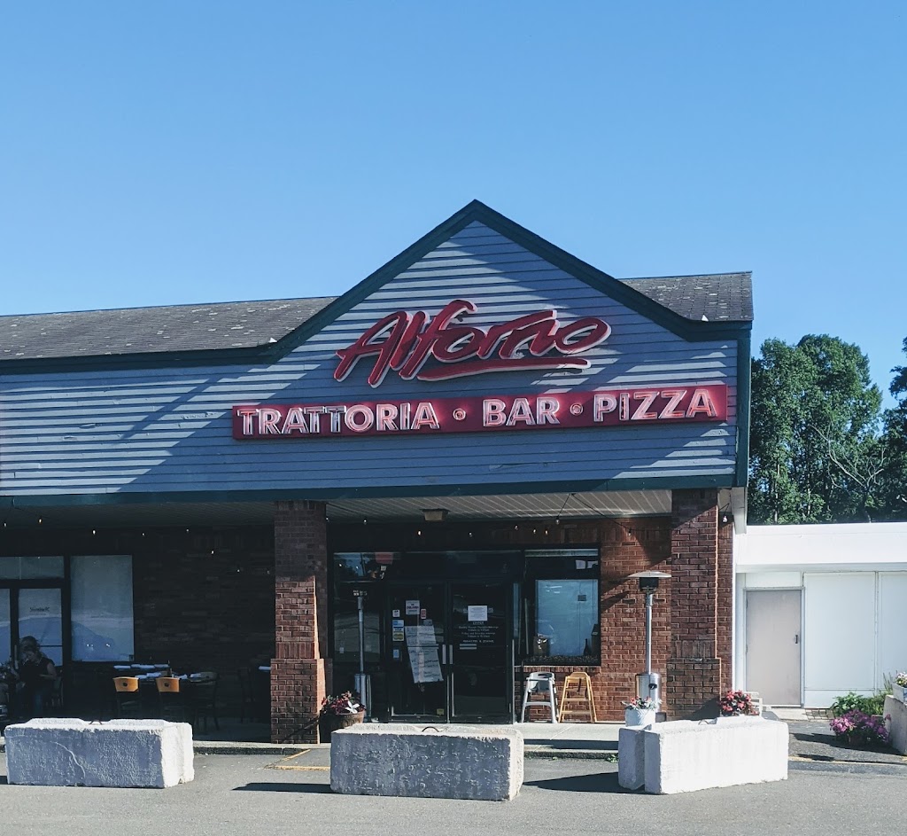 Alforno Trattoria • Bar • Pizza | 1654 Boston Post Rd, Old Saybrook, CT 06475 | Phone: (860) 399-4166