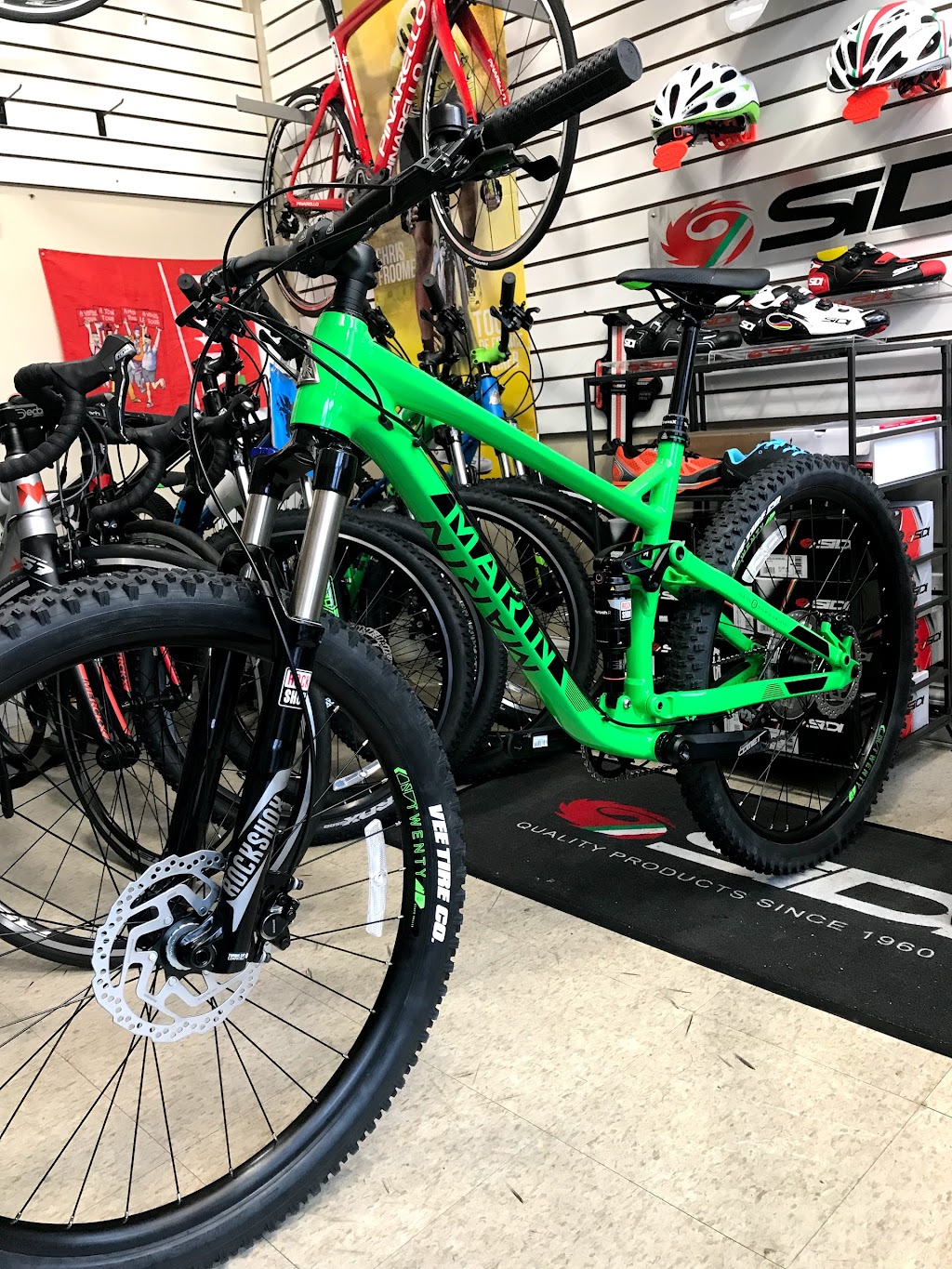 Pedro Sanchez Cycling Bicycle Store in New Rochelle | 52 Drake Ave, New Rochelle, NY 10805 | Phone: (914) 365-1600