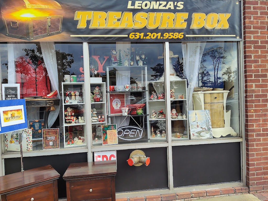 Leonza’s Treasure Box LLC | 449 Main St, Farmingdale, NY 11735 | Phone: (631) 478-3265