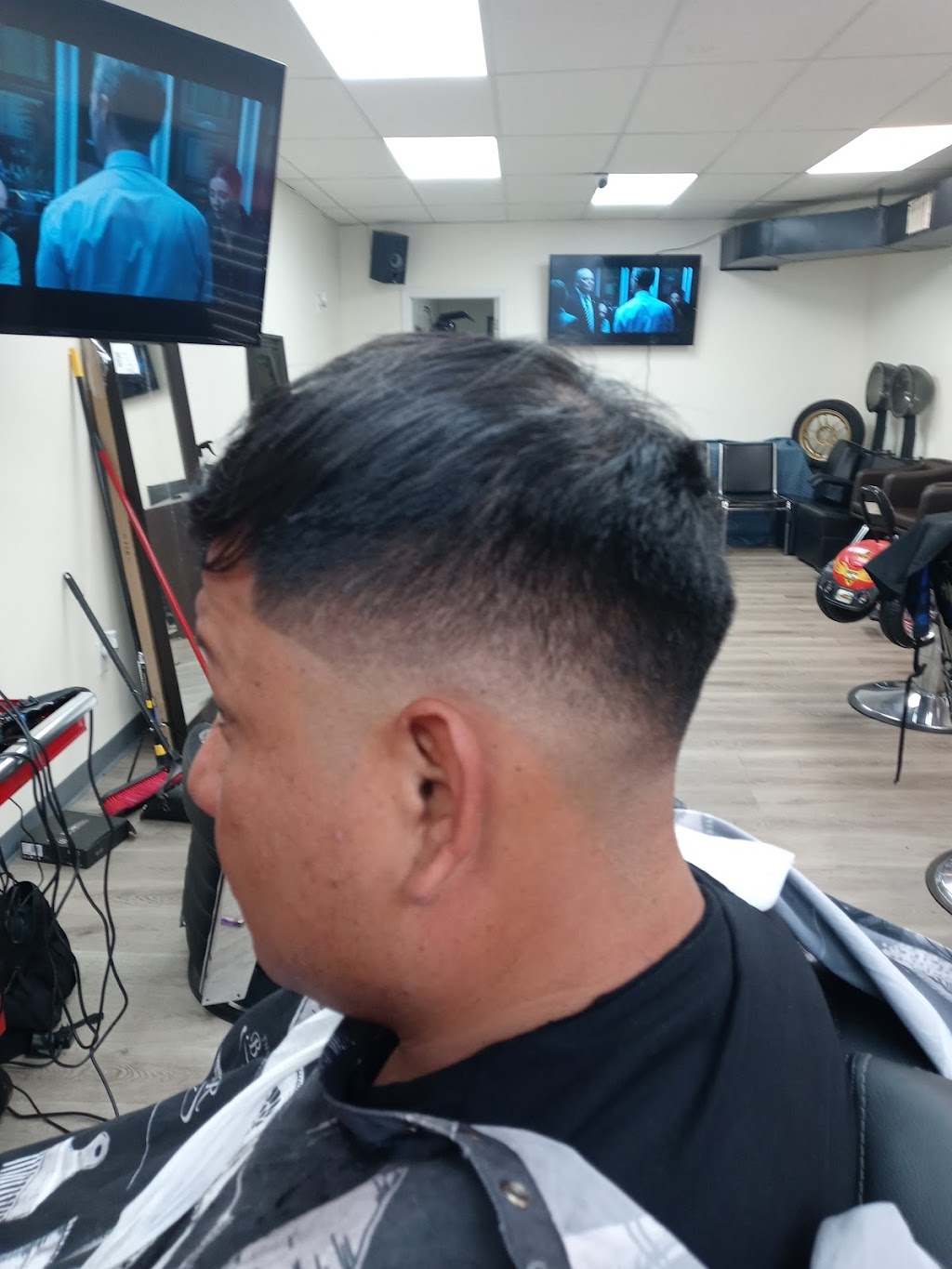 Anthony’s barber shop | 275 Second Ave, Brentwood, NY 11717 | Phone: (631) 813-2600