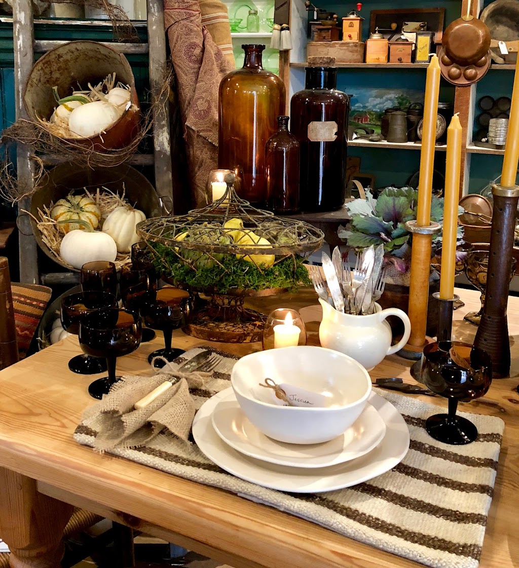 Farmhouse Antiques | 495 Main St S, Woodbury, CT 06798 | Phone: (203) 263-6400