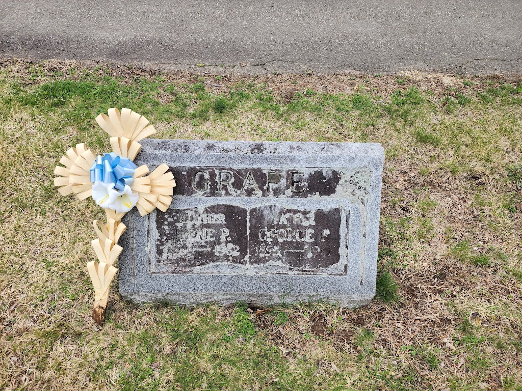 Wyckoff Reformed Church Cemetery | 580 Wyckoff Ave, Wyckoff, NJ 07481 | Phone: (201) 847-1889