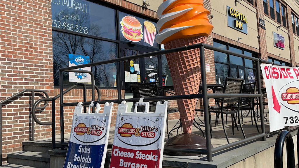 Carls Corner Ice Cream Shoppe | 14 S Washington Ave, Dunellen, NJ 08812 | Phone: (732) 624-9338