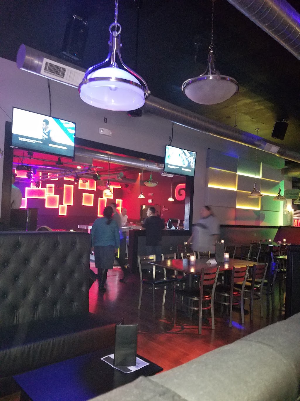 Chicago Sports Bar & Grill | 1179 Airport Rd, Allentown, PA 18109 | Phone: (610) 776-2090