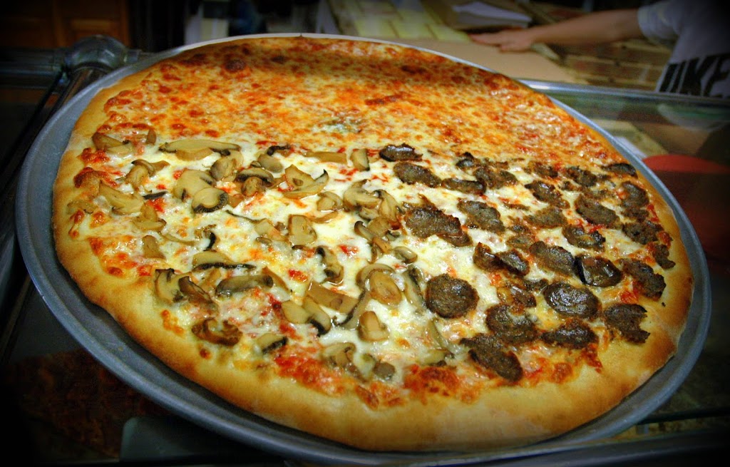 Franks Pizza & Restaurant | 179 Temple Hill Rd, New Windsor, NY 12553 | Phone: (845) 565-4600