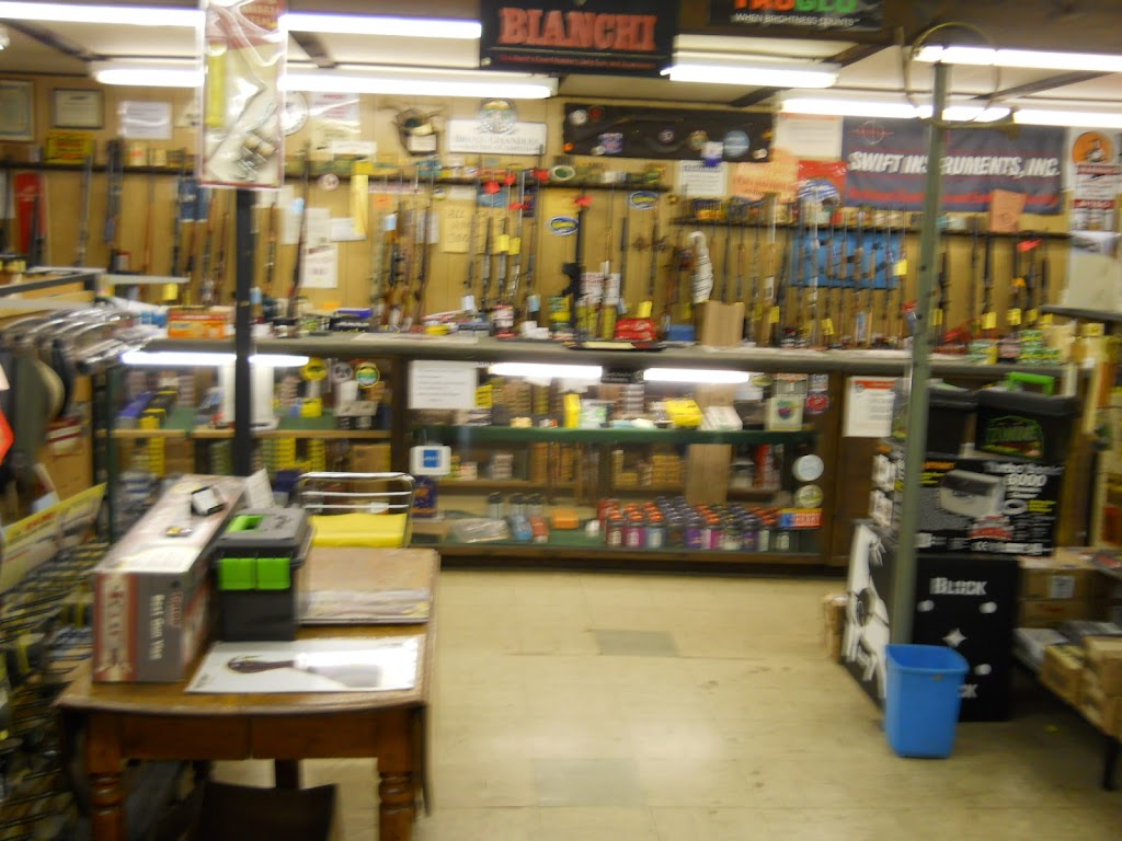 Hemlock Gun Shop | 733 Purdytown Turnpike, Lakeville, PA 18438 | Phone: (570) 226-9410