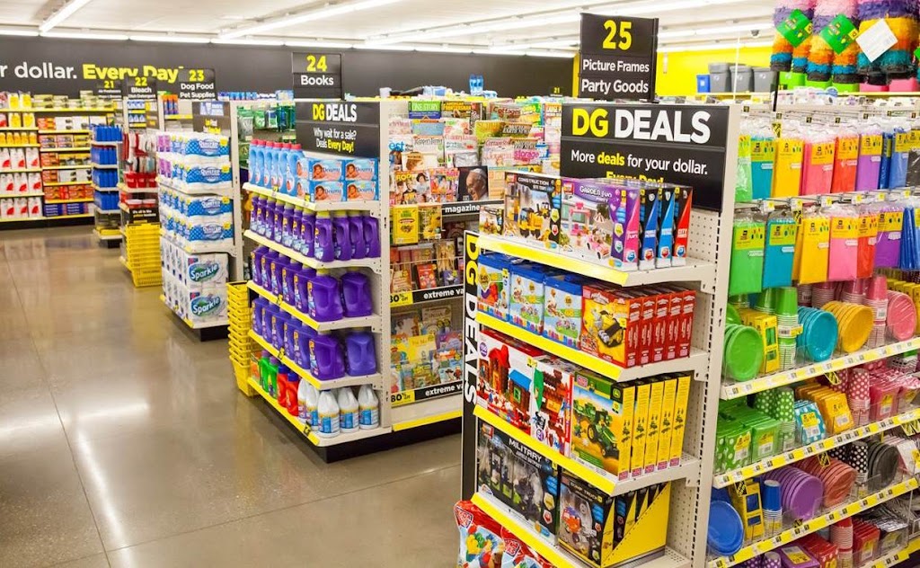 Dollar General | 1070 St James Ave, Springfield, MA 01104 | Phone: (413) 351-4244