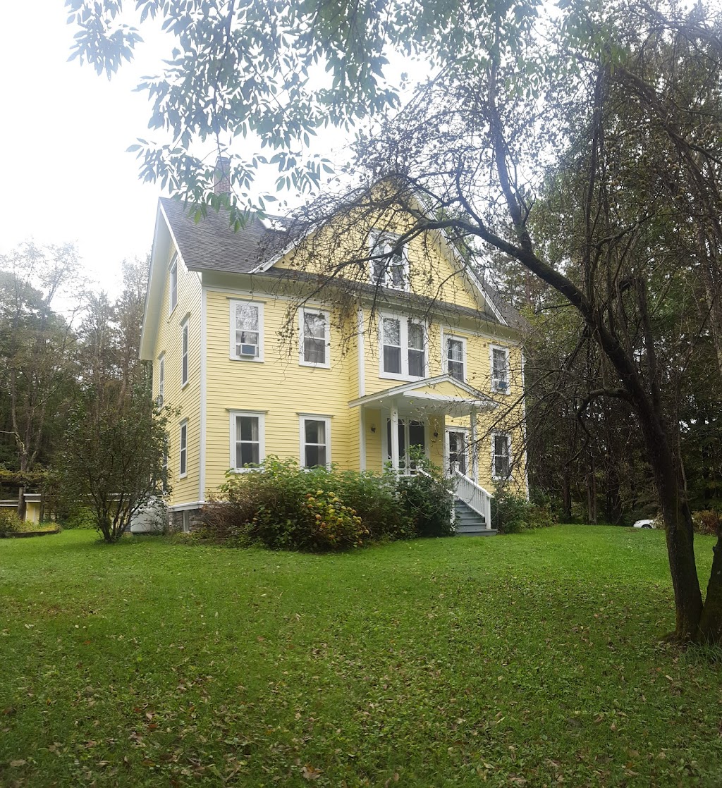 Yellow House B & B | 132 Peakville Rd, East Branch, NY 13756 | Phone: (607) 363-7927