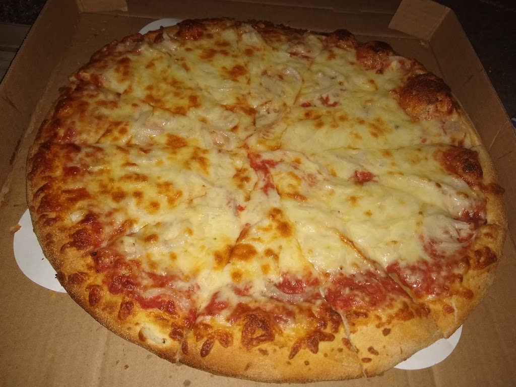 Oscars Pizza Restaurant | 973 East St, Ludlow, MA 01056 | Phone: (413) 547-6010