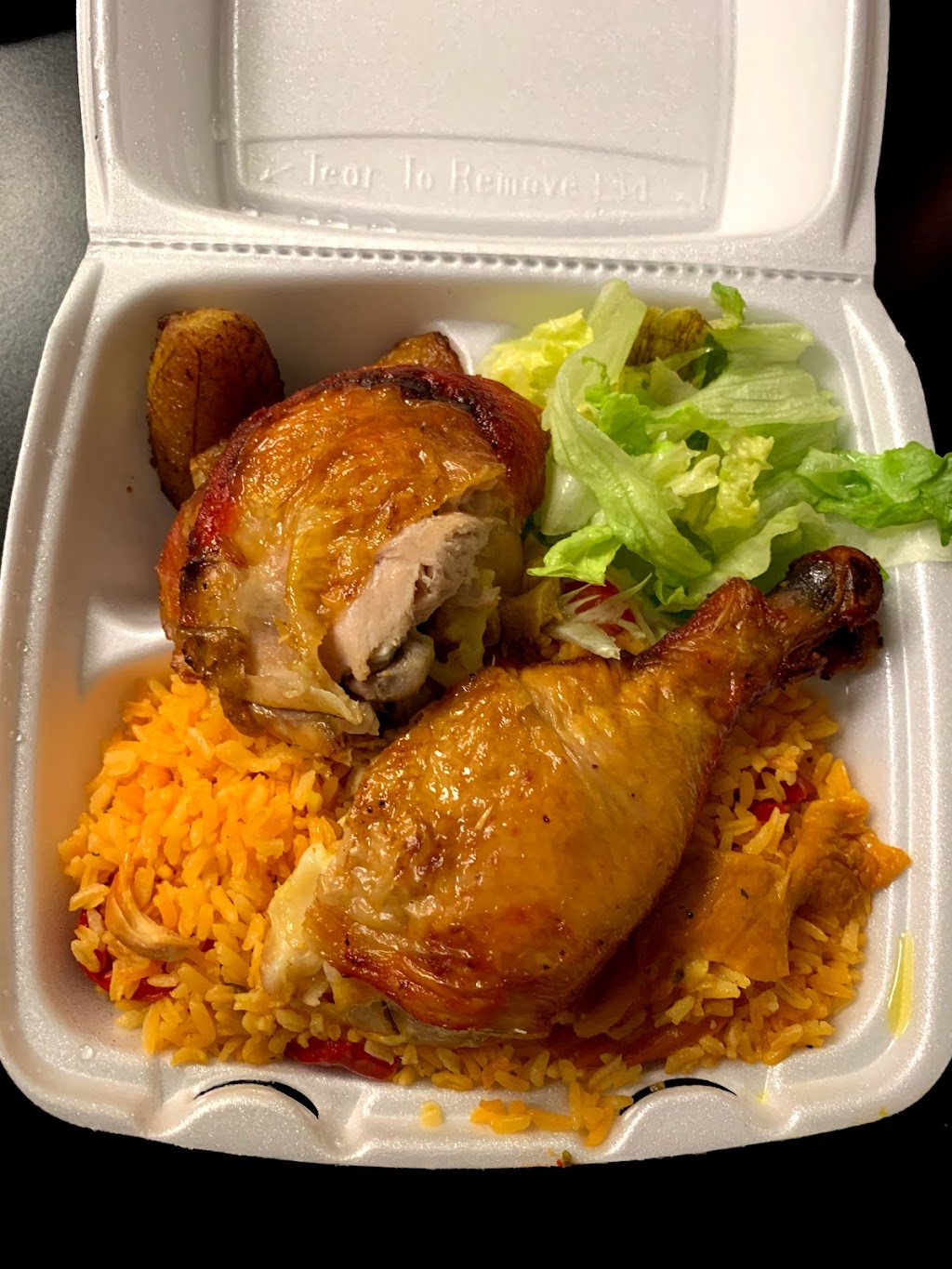 Merengue Dominican Restaurant | 2164 Jericho Turnpike, Garden City Park, NY 11040 | Phone: (516) 877-2600