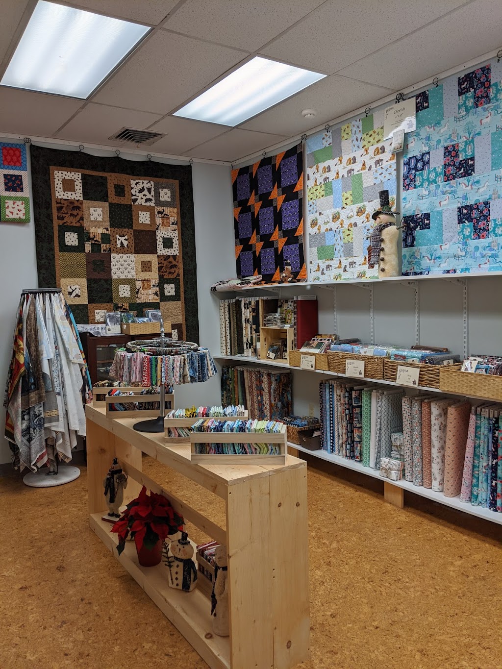 The Quilt Shop by Lacire Designs | 130 Main St, Monson, MA 01057 | Phone: (413) 893-9175