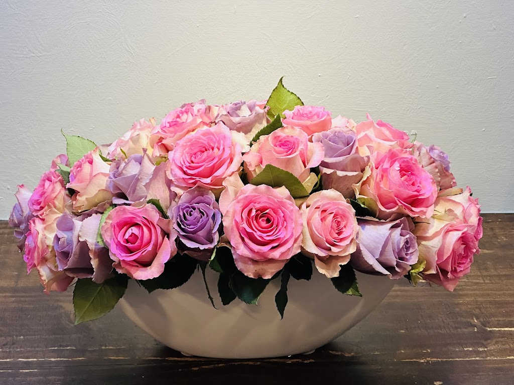 Flowers By Blooming Affairs Florist of Manhattan NYC | 925 Broadway, New York, NY 10010 | Phone: (212) 262-0004
