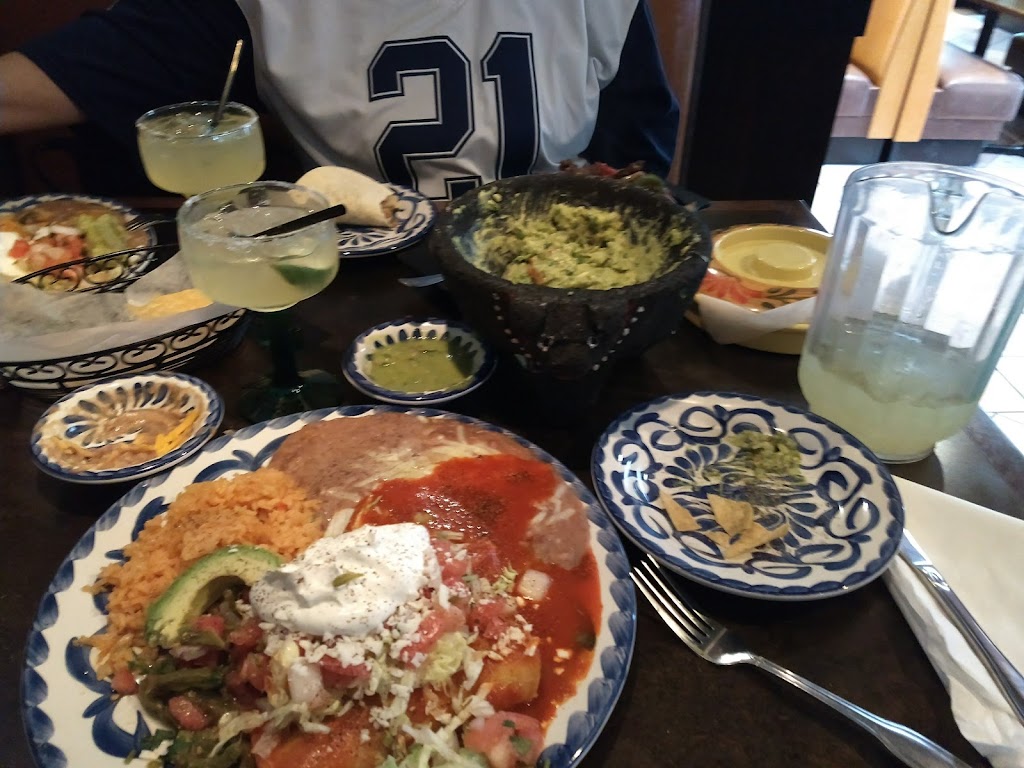 Guacamoles Mexican Cuisine Branford | 2 Sybil Ave, Branford, CT 06405 | Phone: (203) 208-0695