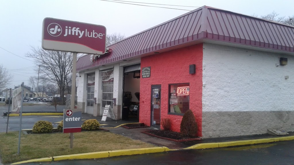 Jiffy Lube | 452 Medford Ave, Patchogue, NY 11772 | Phone: (631) 447-5021