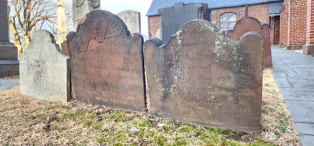 St Peters Church Cemetery | 183 Rector St, Perth Amboy, NJ 08861 | Phone: (908) 826-1970