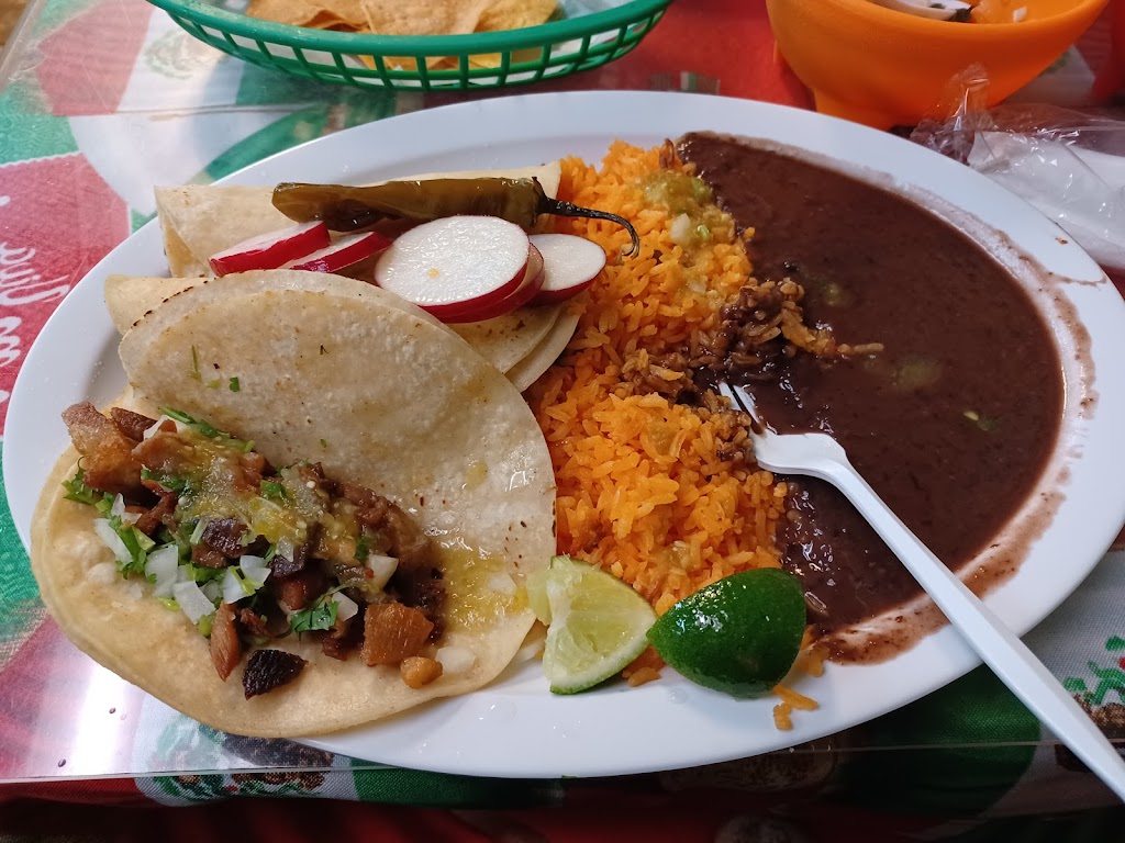 Taqueria Oaxaqueña | 214 French St, New Brunswick, NJ 08901 | Phone: (732) 418-9808