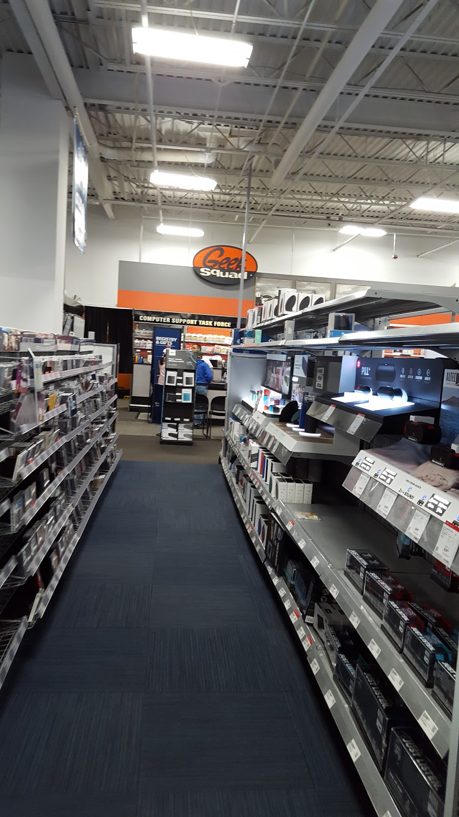Best Buy | 1501 New Britain Ave, West Hartford, CT 06110 | Phone: (860) 521-5400