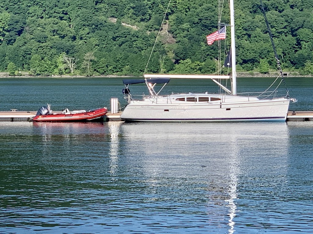 Nothing But Time Sailing Charters | 176 Rinaldi Blvd, Poughkeepsie, NY 12601 | Phone: (845) 233-8485