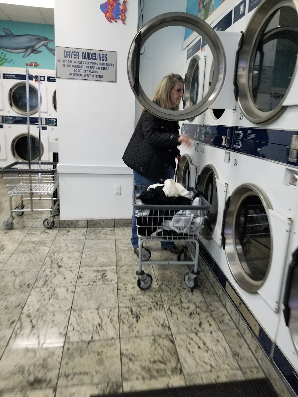 Splish Splash Laundromat | 148 Carr Ave, Keansburg, NJ 07734 | Phone: (732) 495-4335