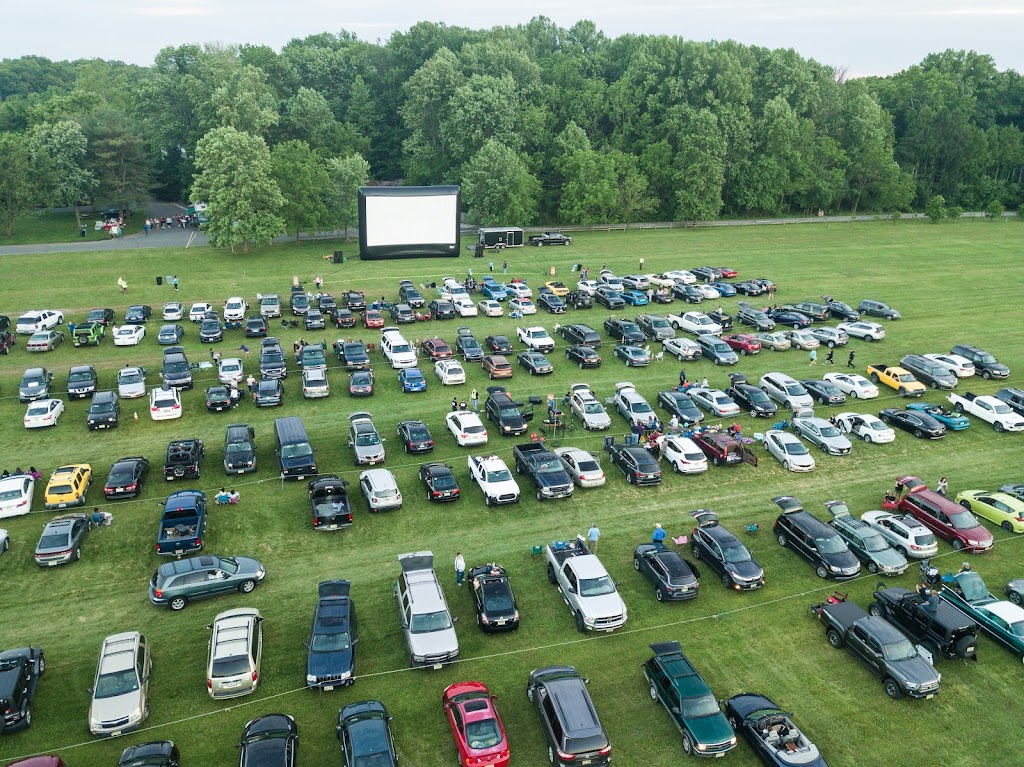 Premiere Outdoor Movies | 123 E Main St #1231, Marlton, NJ 08053 | Phone: (877) 767-4338