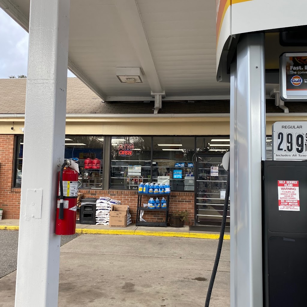 Gulf M&M Gas Station | 307 Hazard Ave, Enfield, CT 06082 | Phone: (860) 265-2233