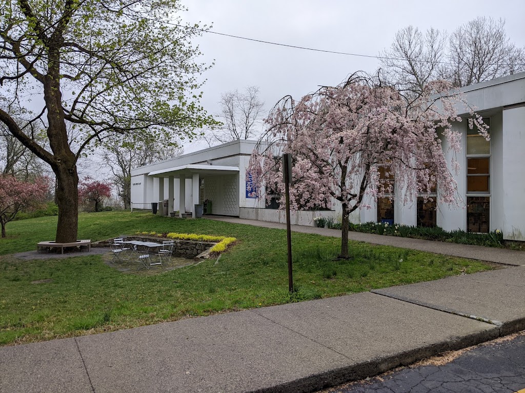 Croton Free Library | 171 Cleveland Dr, Croton-On-Hudson, NY 10520 | Phone: (914) 271-6612