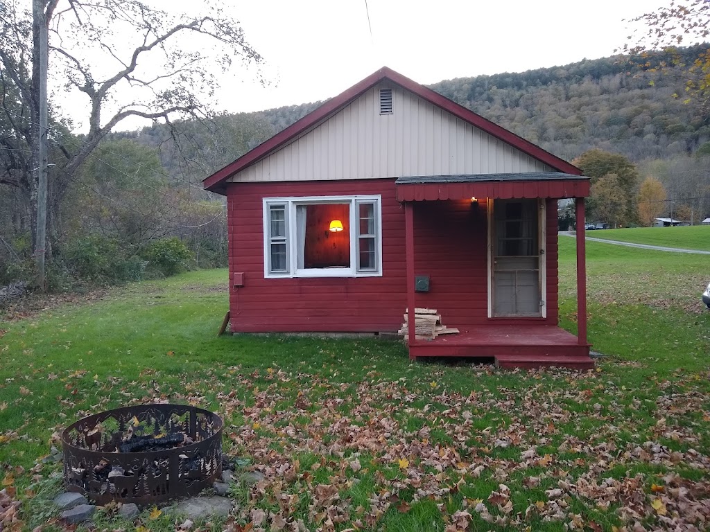 Buck-Horn Lodge & Cottages | 1577 NY-30, East Branch, NY 13756 | Phone: (607) 363-7432