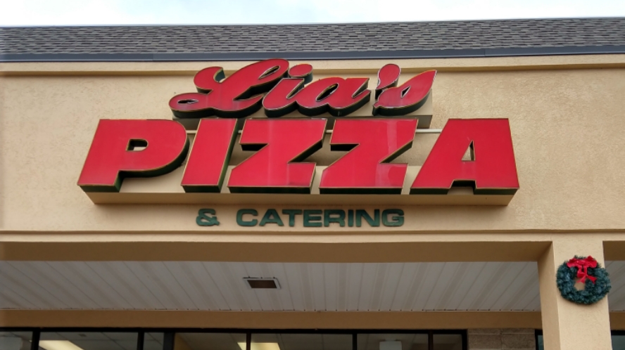 Lias Pizza | 535 Monroe Turnpike # B-3, Monroe, CT 06468 | Phone: (203) 452-8177