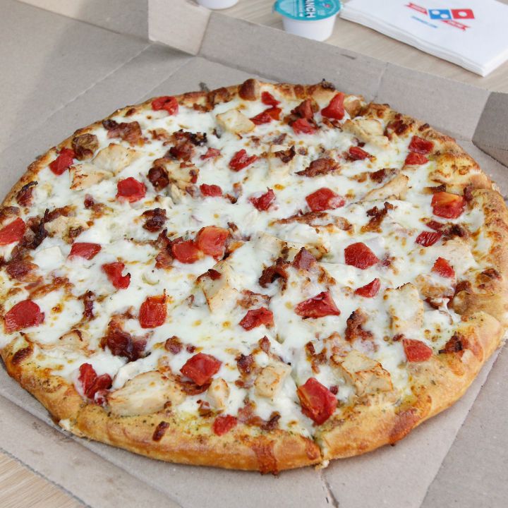 Dominos Pizza | 103 Fulton St, Farmingdale, NY 11735 | Phone: (516) 752-4000