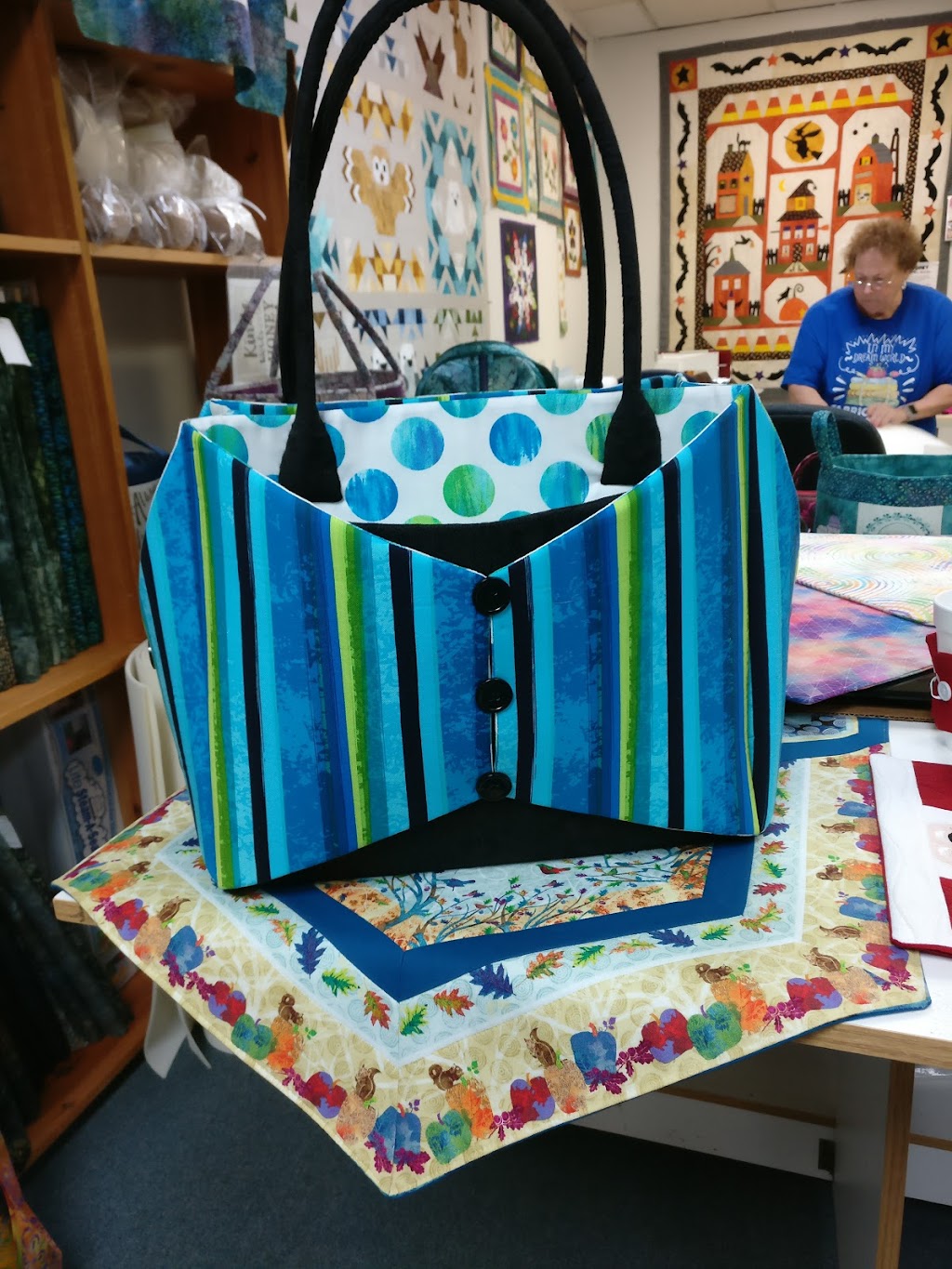 Patchworks Quilting | 299 Raft Ave, Sayville, NY 11782 | Phone: (631) 589-4187