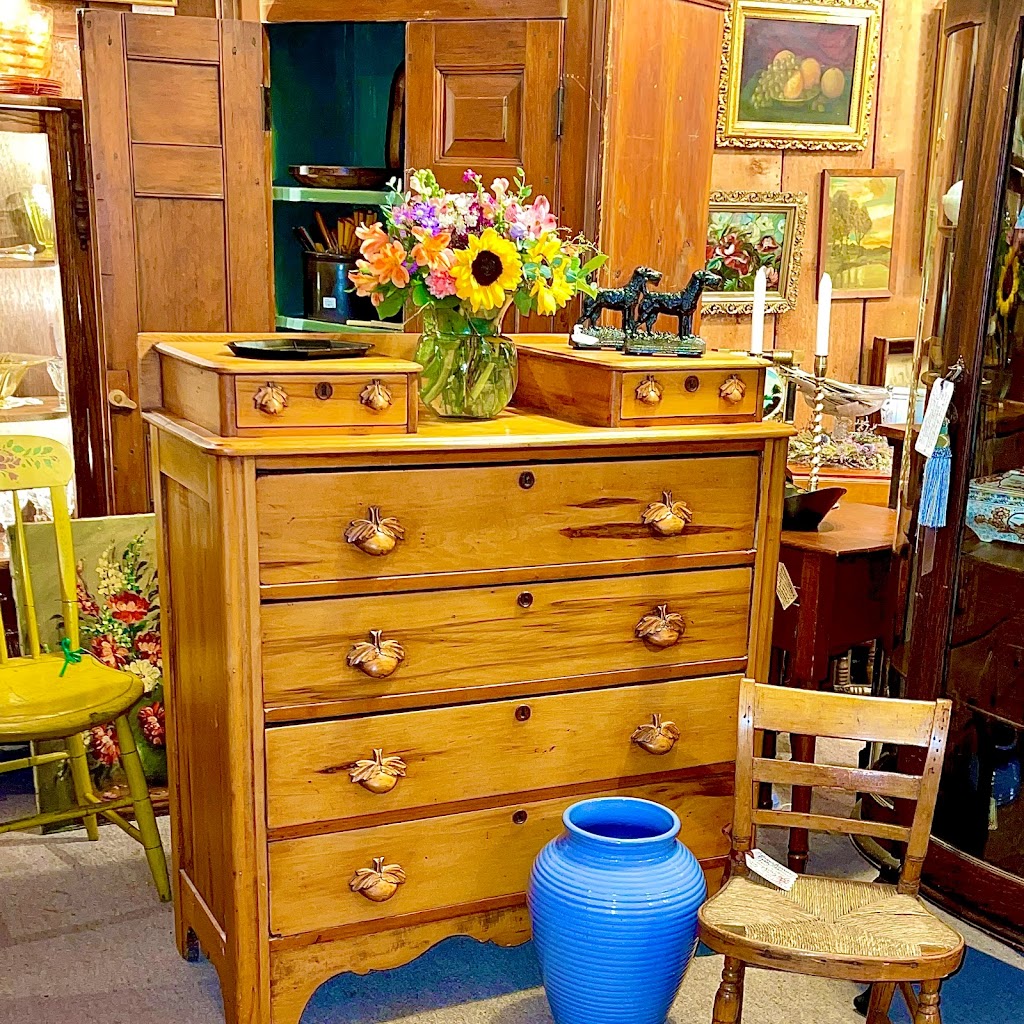 Hopewell Antiques | 47 W Broad St, Hopewell, NJ 08525 | Phone: (609) 466-9640