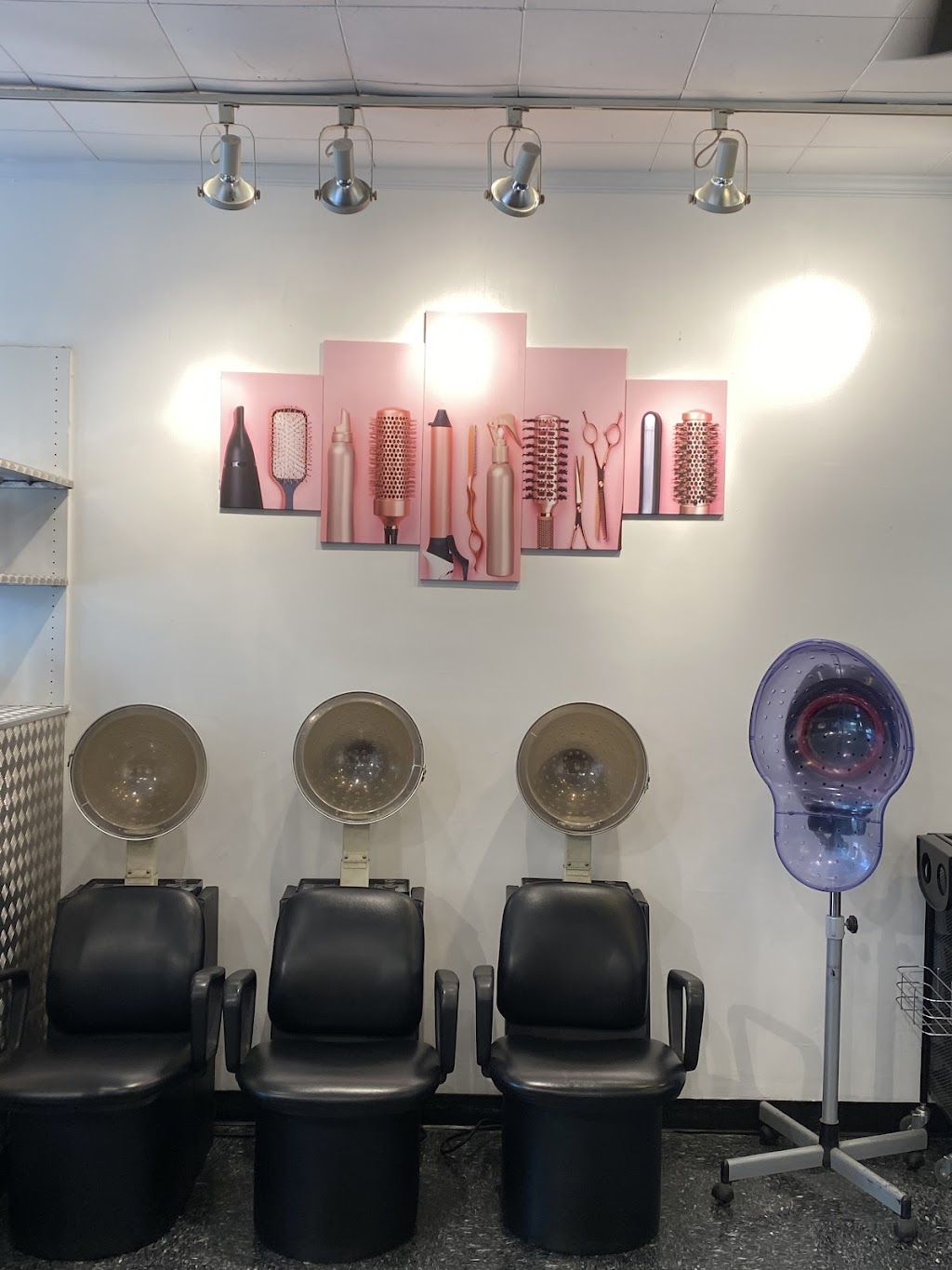 Alexis Hair Studio | 29 Old Tappan Rd, Tappan, NY 10983 | Phone: (845) 359-2565