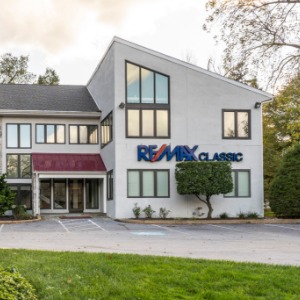 Remax Classic Realtors - Main Office | 528 E Lancaster Ave, Wayne, PA 19087 | Phone: (610) 687-2900