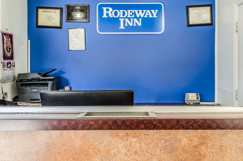 Rodeway Inn | 2115 Downyflake Ln, Allentown, PA 18103 | Phone: (610) 797-2200
