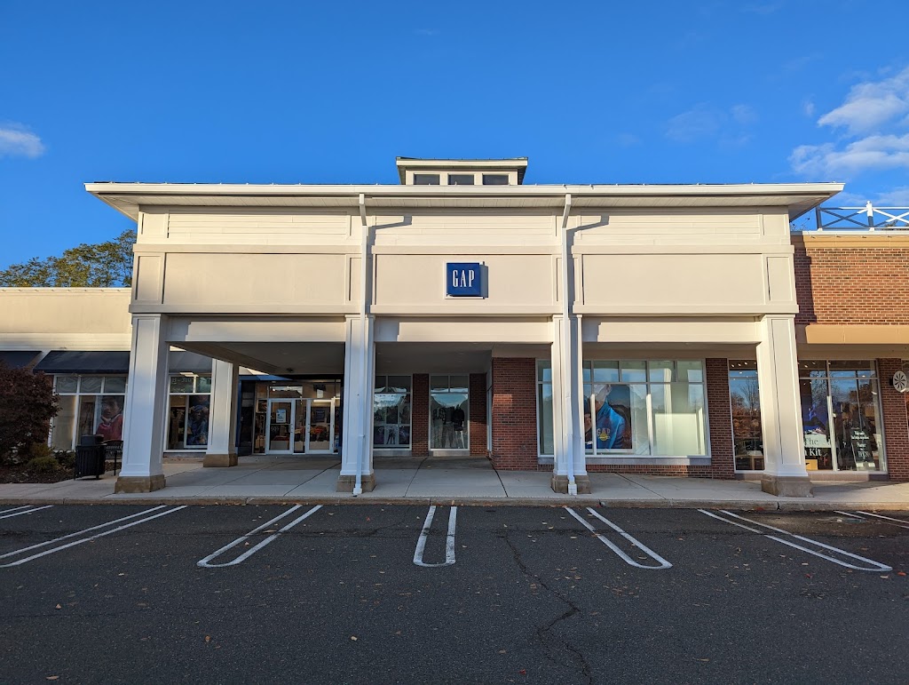 Gap | 300 US-206, Chester, NJ 07930 | Phone: (908) 879-1886