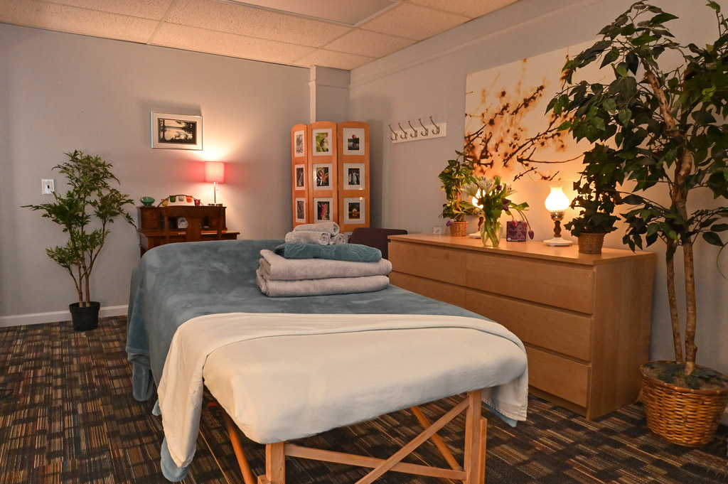 Balance Massage & Wellness Center | 135 Day St, Newington, CT 06111 | Phone: (860) 508-3336