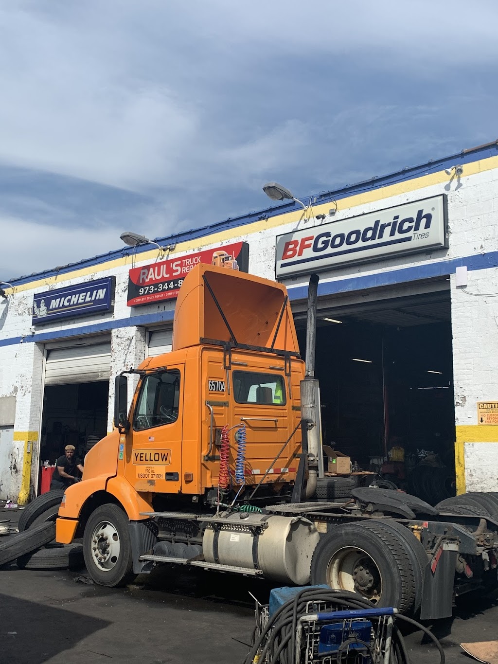 Rauls Truck Repair | 1 Hackensack Ave, Kearny, NJ 07032 | Phone: (973) 344-8444