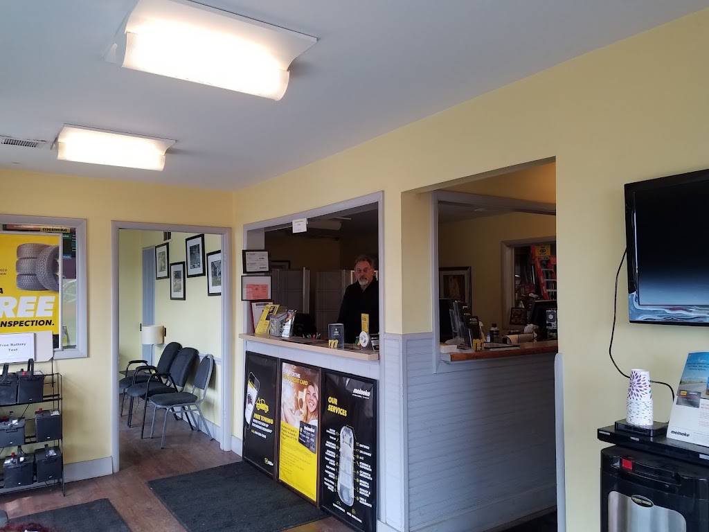 Meineke Car Care Center | 716 Ulster Ave, Kingston, NY 12401 | Phone: (845) 768-3645