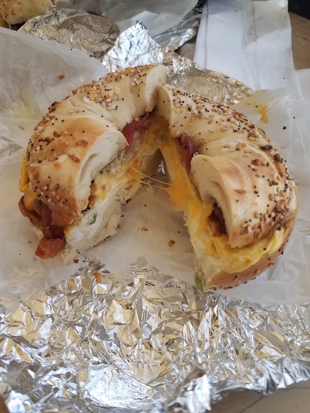 WOW HOT BAGELS | 597 Willis Ave, Williston Park, NY 11596 | Phone: (516) 294-8080